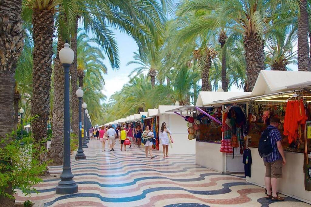 Las Lanzas Studio Apartment Playa Muchavista El Campello Eksteriør billede